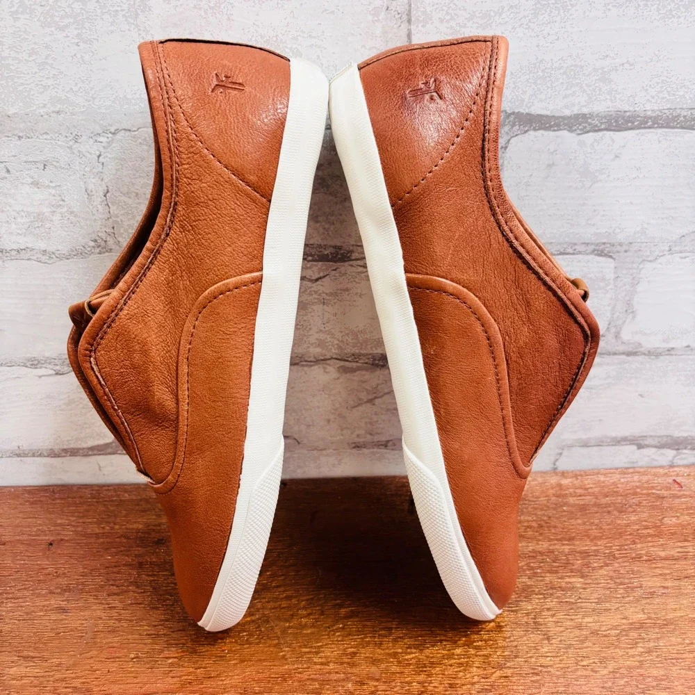 Frye these ivy